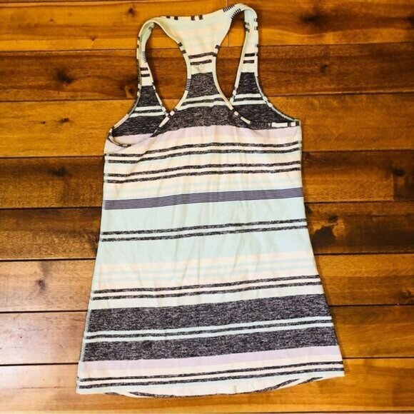 Lululemon striped tank top - Picture 2 of 3